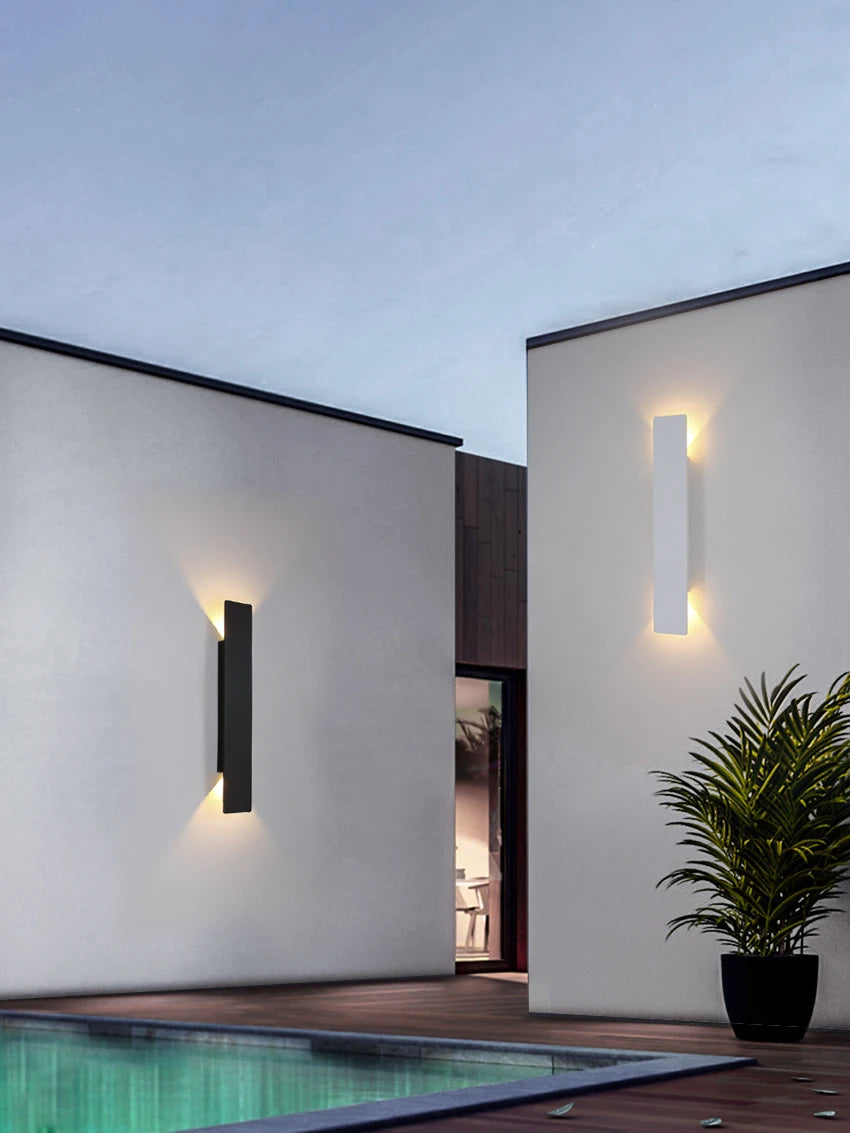 Outdoor Up Down Wall Light IP65