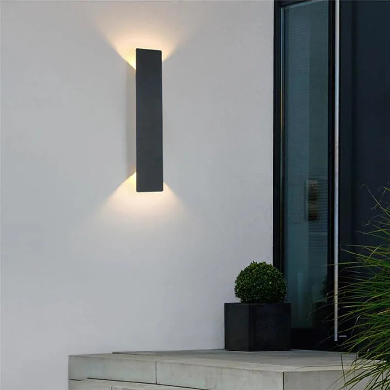 Outdoor Up Down Wall Light IP65