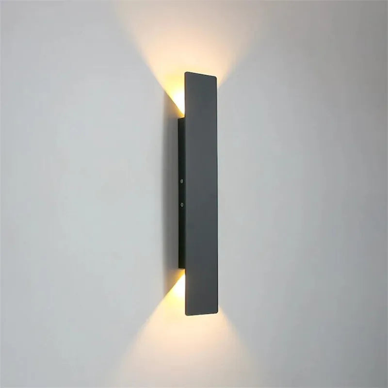 Outdoor Up Down Wall Light IP65